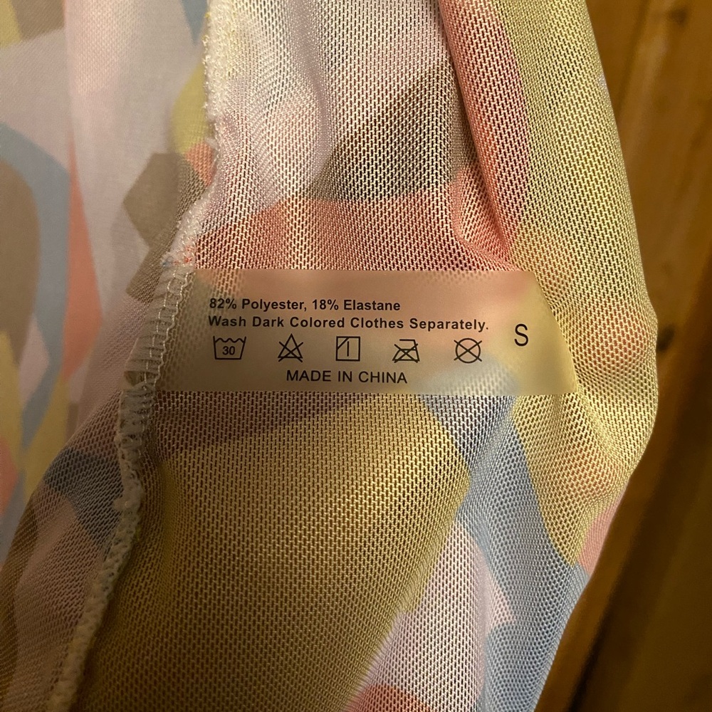 Colorful Blouse - Picture 4 of 6